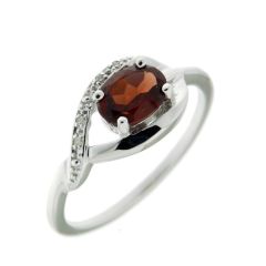 Bague Or Blanc 375 Grenat Ovale 7x5mm et Diamant