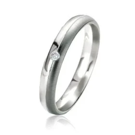  Alliance prestige Or 750. Largeur l alliance: 3.5mm Epaisseur du corps : 1.7 mm Poids diamant : 0.03 carat Qualit&eacute;...