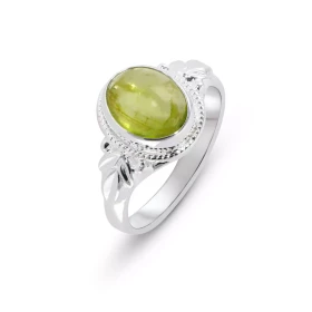 Bague Argent 925 Péridot Ovale 9x7mm Bague Argent 925 sertie d une pierre 9x7mm Pierre taillée à cabochon montée serti clo...