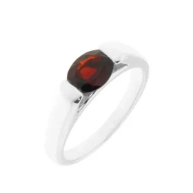 Bague Argent Grenat Pierre Ovale Dimensions pierre : 8x6mm Pierre maintenue par un sertissage demi clos