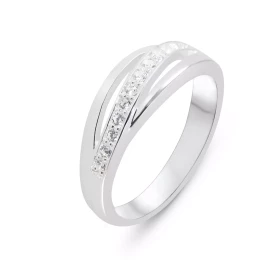 Bague Argent 925 sertie d Oxydes zirconium Largeur monture (sur doigt vue dessus) : 7mm