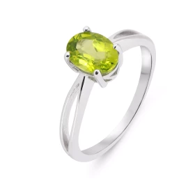 Bague Élancée Argent Péridot Ovale 8x6mm Bague argent mettant valeur une pierre ovale 8x6 mm, sertie par 4 griffes Son cor...