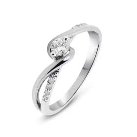  Bague Or Blanc 750 sertie d un diamant 0,16 carat Entourage composé 8 diamants pour un poids total 0,04 carat Poids Diama...
