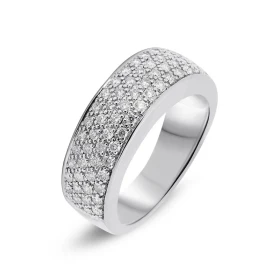  Bague pavage Or Blanc 750 sertie 72 diamants pour un poids total 0,70 carat Largeur bague (sur doigt, vue dessus) : 7,4mm 
