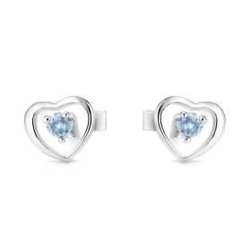 Boucles d oreilles Argent 925 Topaze Bleue Dimensions du motif coeur : 6 x 6 mm Diamètre des pierres : 2.2mm 