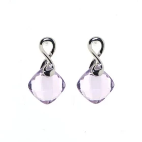 Boucles d oreilles Améthyste Or Blanc 750 Ces jolies pierres taillées coussin mesurent 6x6mm Les dimensions d une boucle d...