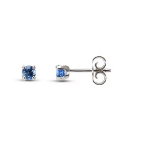  Boucles d oreilles Or Blanc serties saphirs Ceylan Ces Saphirs ronds mesurent 3.5mm diamètre Le poids total des saphirs e...