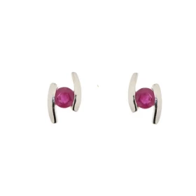 Boucles d oreilles Or Blanc 750 Rubis Ces boucles d oreilles sont serties pierres 3mm diamètre La dimension d un motif est...