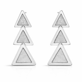 Boucles d oreilles pendantes argent 925 rhodié composées 3 triangles argent brossé dont le plus grand mesure 12x12mm Longu...