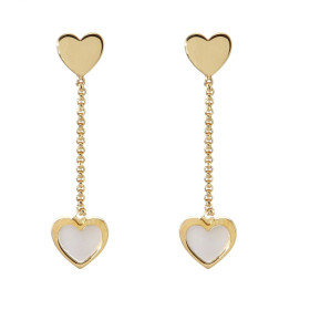  Boucles d oreilles argent doré composées d un coeur 6x6mm posée sur le lobe d une chainette 2cm à laquelle est suspendue ...