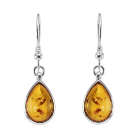 Boucles d oreilles pendantes argent une ambre forme goutte 9x12mm Ambre couleur cognac Système d attache : crochet Dimensi...