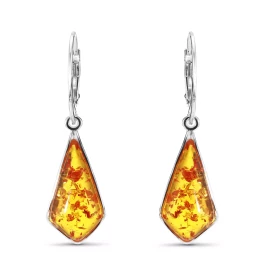Boucles d oreilles pendantes Argent Ambre Dimensions d une boucle (vue face) : 40x11mm Système fermeture : dormeuses