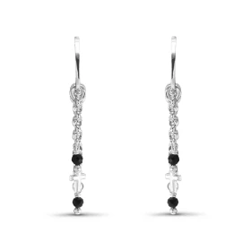 Boucles d oreilles pendantes argent rhodié composées d un demi anneau sur lequel sont suspendues 2 breloques oxydes noirs ...