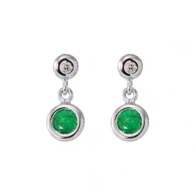  Boucles d oreilles pendantes Or Blanc Emeraude Ses boucles sont serties d émeraudes 4,5mm diamètre 2 diamants Longueur : ...