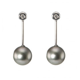  Boucles d oreilles Or Blanc Perle culture Tahiti Diamant Diamètre des perles culture : 10 à 10.5mm Longueur des boucles d...