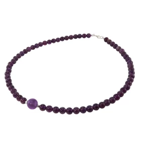 Collier Améthyste 6-10mm Argent Ce collier est composé boules 6mm Améthyste, 2 perles facettées Argent 4mm diamètre d une ...