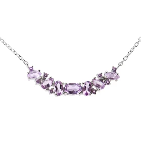  Collier Argent 925 Rhodié Améthyste Maille forçat 1.5mm large Longueur du collier ajustable 42 à 46cm Motif central serti...