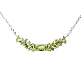  Collier Argent 925 Rhodié Péridot Maille forçat 1.5mm large Longueur du collier ajustable 42 à 46cm Motif central serti p...
