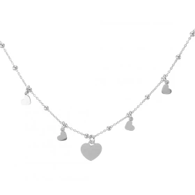 Collier argent composé 5 breloques coeur dont le plus grand mesure 9mm large Chaîne maille forçat 0,9mm large parsemée bou...