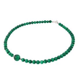  Collier Malachite  6-10mm Argent Ce collier est composé boules 6mm Malachite , 2 perles facettées Argent 4mm diamètre d u...