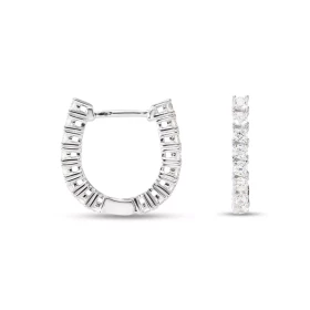 Créoles argent rhodié composées d oxydes zirconium sertis griffés sur l avant l arrière boucle Largeur : 2,3mm Système d a...