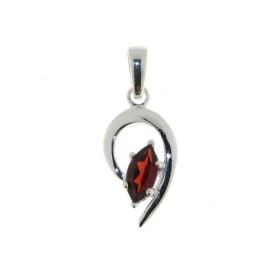 Pendentif Argent 925 Grenat serti d une pierre taille marquise 9 x 4mm Dimensions du pendentif (bélière incluse) : 25 x 10...