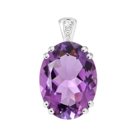  Pendentif Or Blanc 750 serti d une améthyste ovale 16x12mm (7,6 carats) 3 diamants Serti à griffes pour l améthyste à gra...
