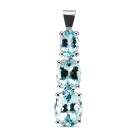  Pendentif Or Blanc 750 serti 3 aigues marines ovales Pierres chutes (9x7, 8x6 7x5mm) Poids total des pierres : 3.5 carats...