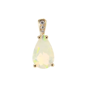 Pendentif Or Jaune 750 serti d une Opale taille poire 12x8mm diamants Bélière sertie 3 diamants pour un poids total 0.035...