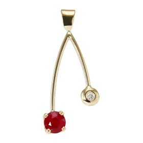 Pendentif Or Jaune 750 serti d un Rubis 5.5mm d un diamant 1.9mm Poids rubis : 0.75 carat Poids Diamant : 0.035 carat Dime...