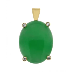  Pendentif Or Jaune, Jade Diamant Jade ovale taillé cabochon (pierre 18x14mm - 11.5 carats) Un diamant 0,015 carat est ser...