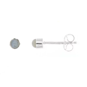 Puces d oreilles Argent Calcédoine Ces boucles d oreilles sont serties petites pierres rondes taillées cabochon Le diamètr...