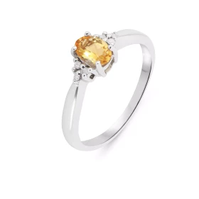  Solitaire Citrine Diamant Or Blanc 375 Cette jolie monture est ornée d une pierre ovale 6x4mm 3 petits diamants sont sert...