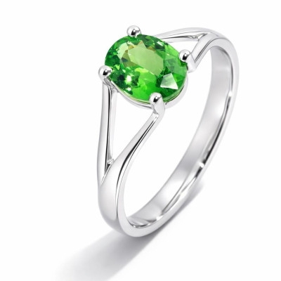 Bague Or Blanc 750 Grenat Tsavorite Ovale 7.5x5.5mm