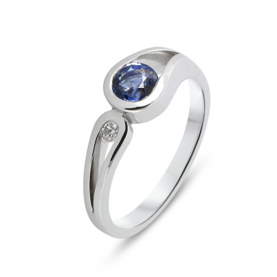 Bague Or Blanc 750 Saphir Ceylan rond 5mm et diamant