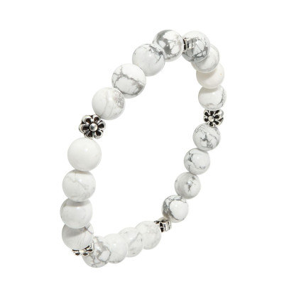 Bracelet Howlite Blanche 8mm et Motif Fleur en métal