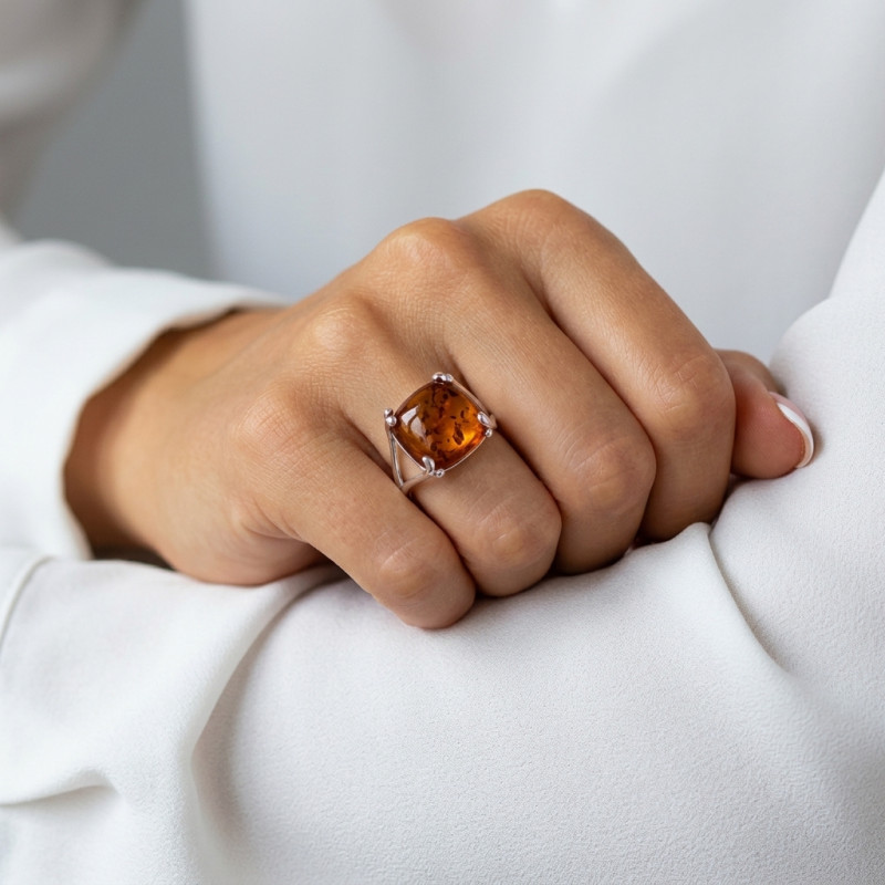 Bague Ambre coussin 13x13mm sur Argent 925 porté