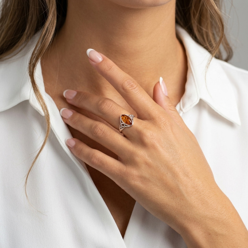 Bague Argent 925 Ambre style celtique porté