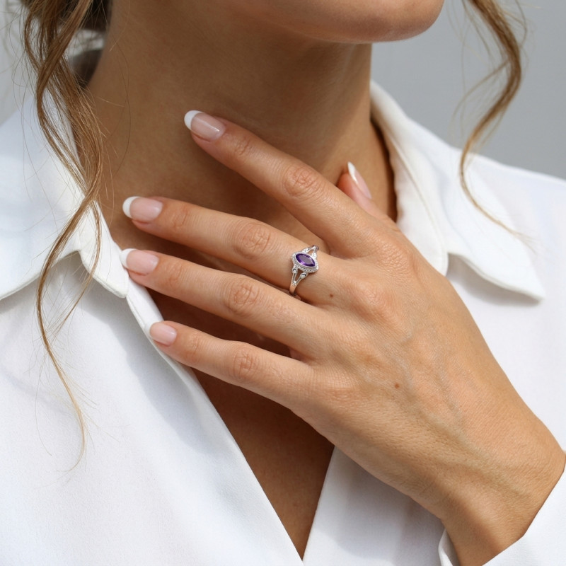 Bague Argent 925 Améthyste Navette 8x4mm porté
