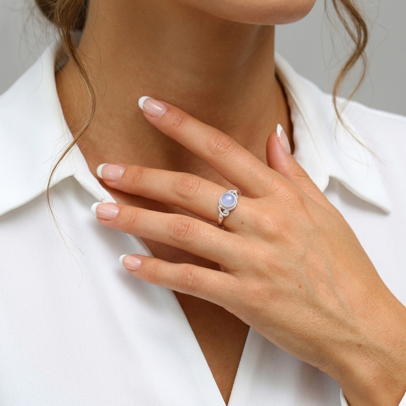 Bague Argent 925 Calcédoine Cabochon Rond 7mm porté