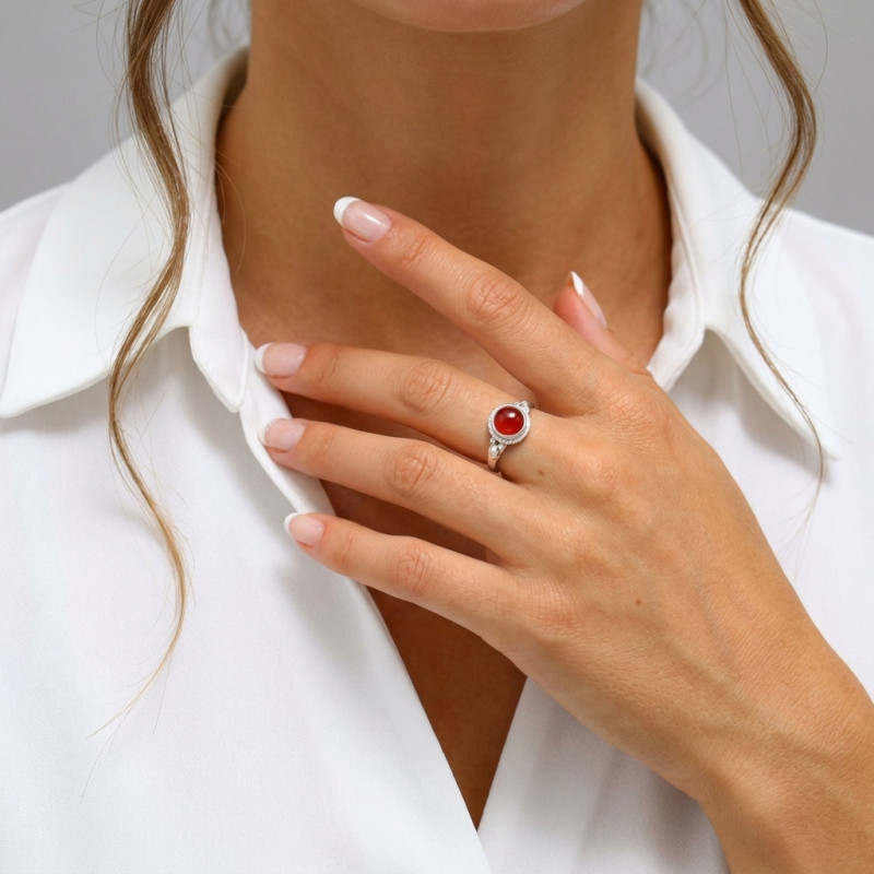 Bague Argent 925 Cornaline Cabochon Rond 8mm porté