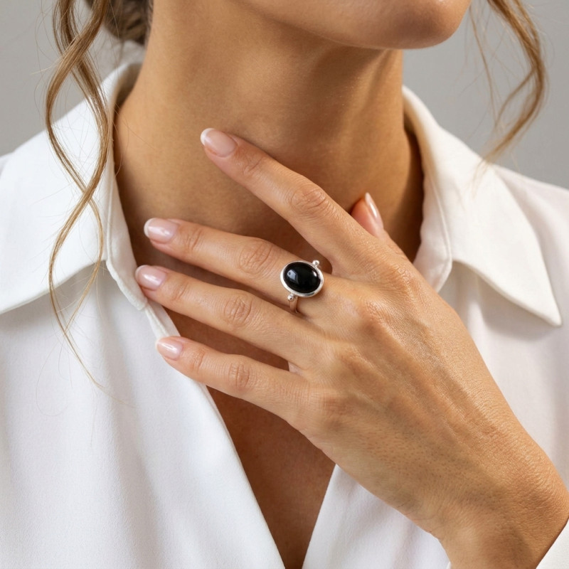 Bague Argent 925 Onyx Ovale 12x10mm porté