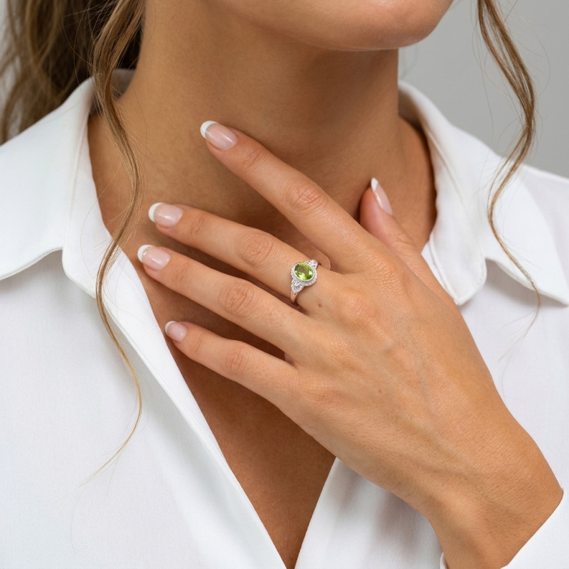 Bague Argent 925 Péridot Ovale 8x6mm porté