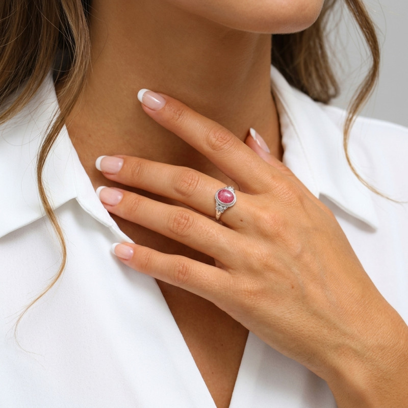 Bague Argent 925 Rhodonite Ovale 9x7mm porté