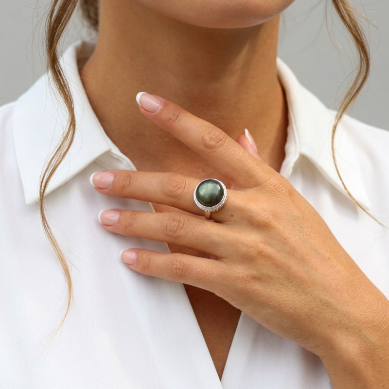 Bague Argent Labradorite Ronde 15mm porté