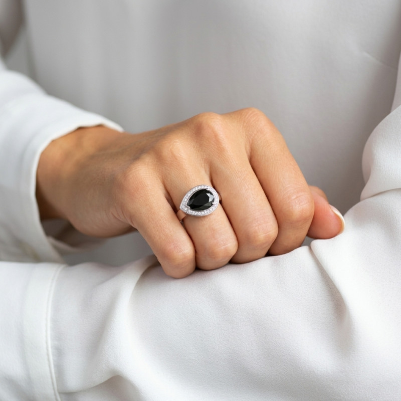 Bague Argent  Oxyde Noir Poire 14x10mm porté