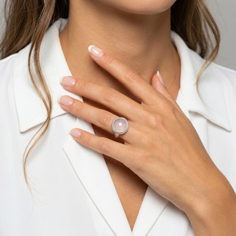 Bague Argent Quartz Rose Rond 15mm porté