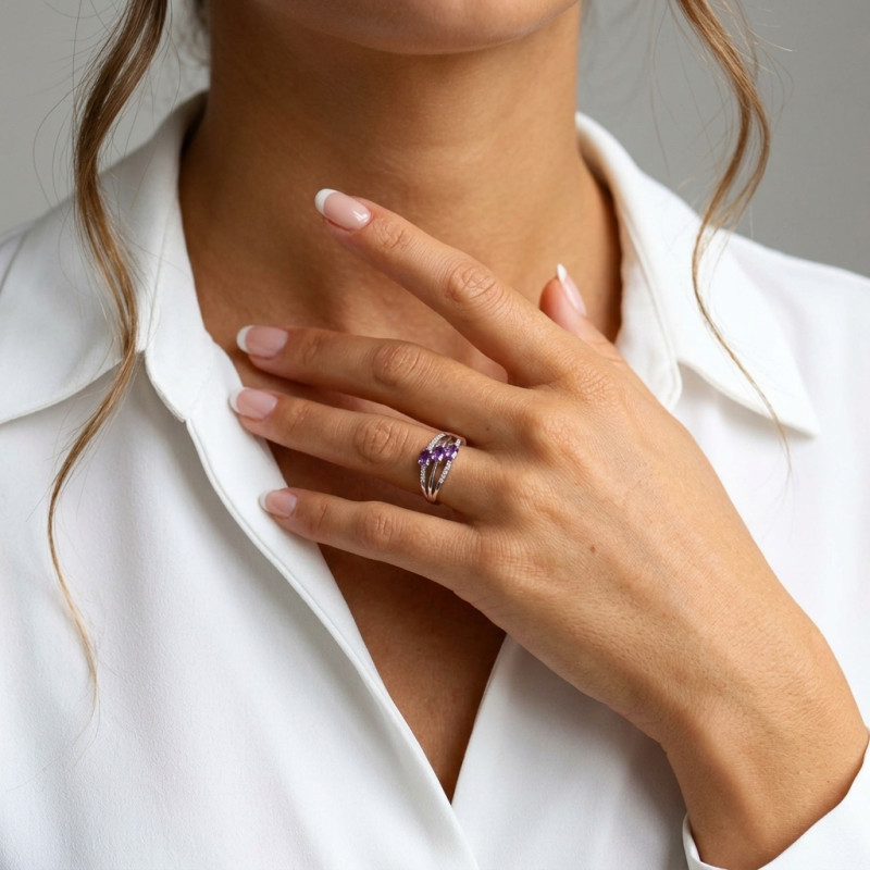 Bague Argent Rhodié 3 rangs et Améthystes porté