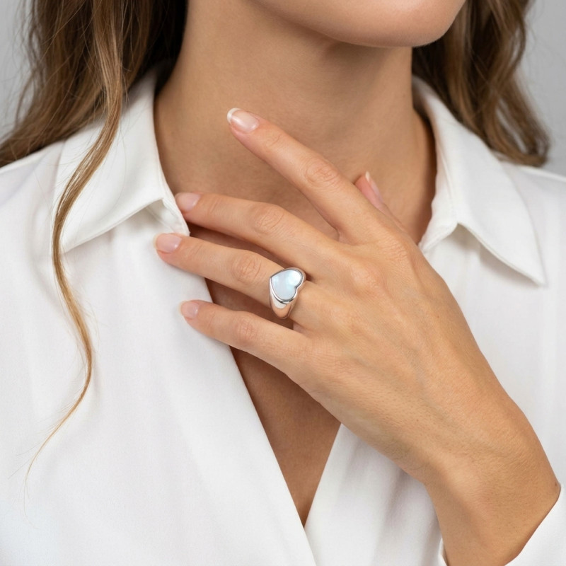 Bague Coeur Nacre en Argent 925 porté