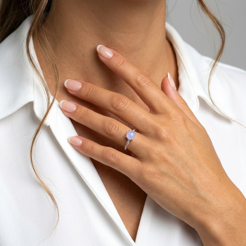 Bague en Argent 925 rhodié et Calcédoine bleue porté